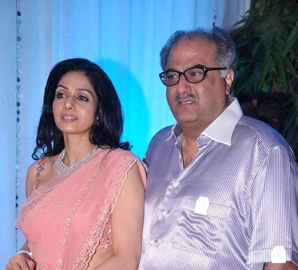 Sridevi Boney Kapoor at Esha Deols wedding reception 02 e1763558525911